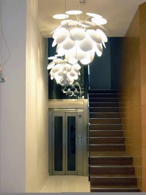 Stunning & Modern Penthouse - Rambla - City Centre Apartman Tarragona Kültér fotó